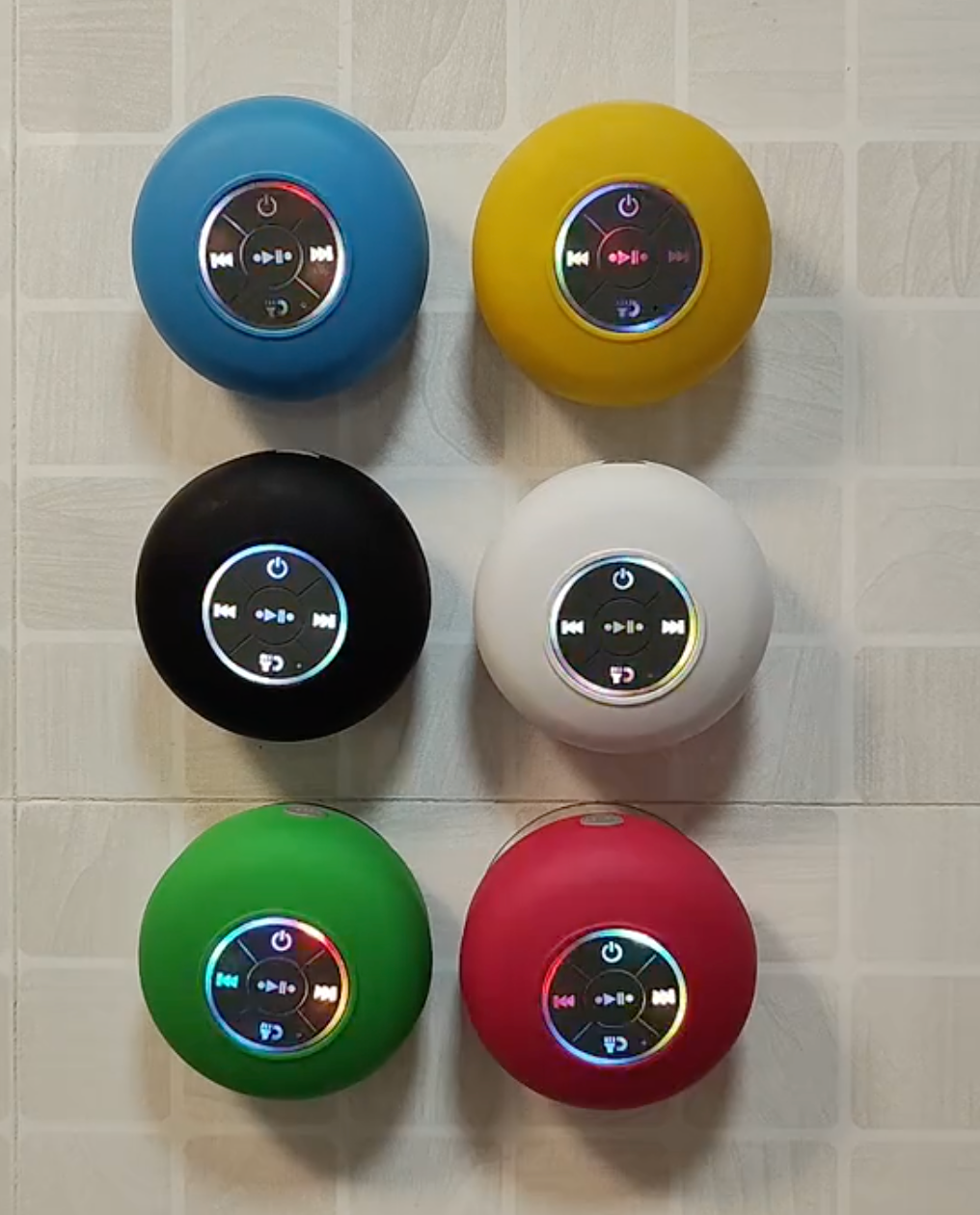 SoundSplash Mini™ - Wasserdichter Bluetooth-Lautsprecher mit RGB-Beleuchtung und Saugnapf